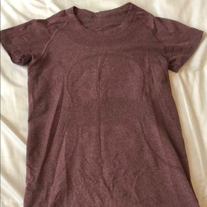 Lululemon top